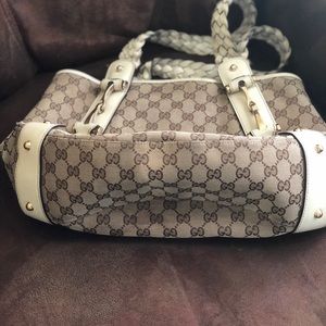 Gucci handbag